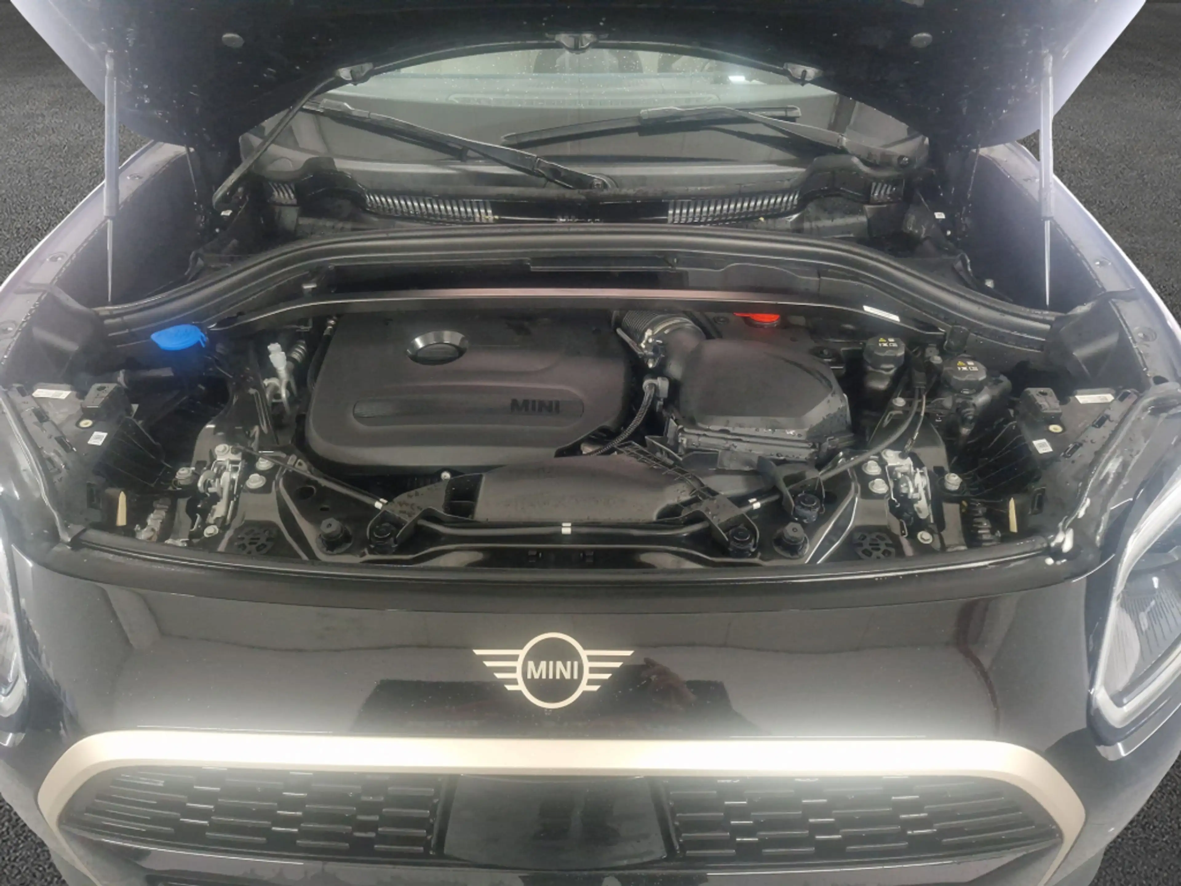 MINI Countryman C Countryman C Essential Trim — photo 8