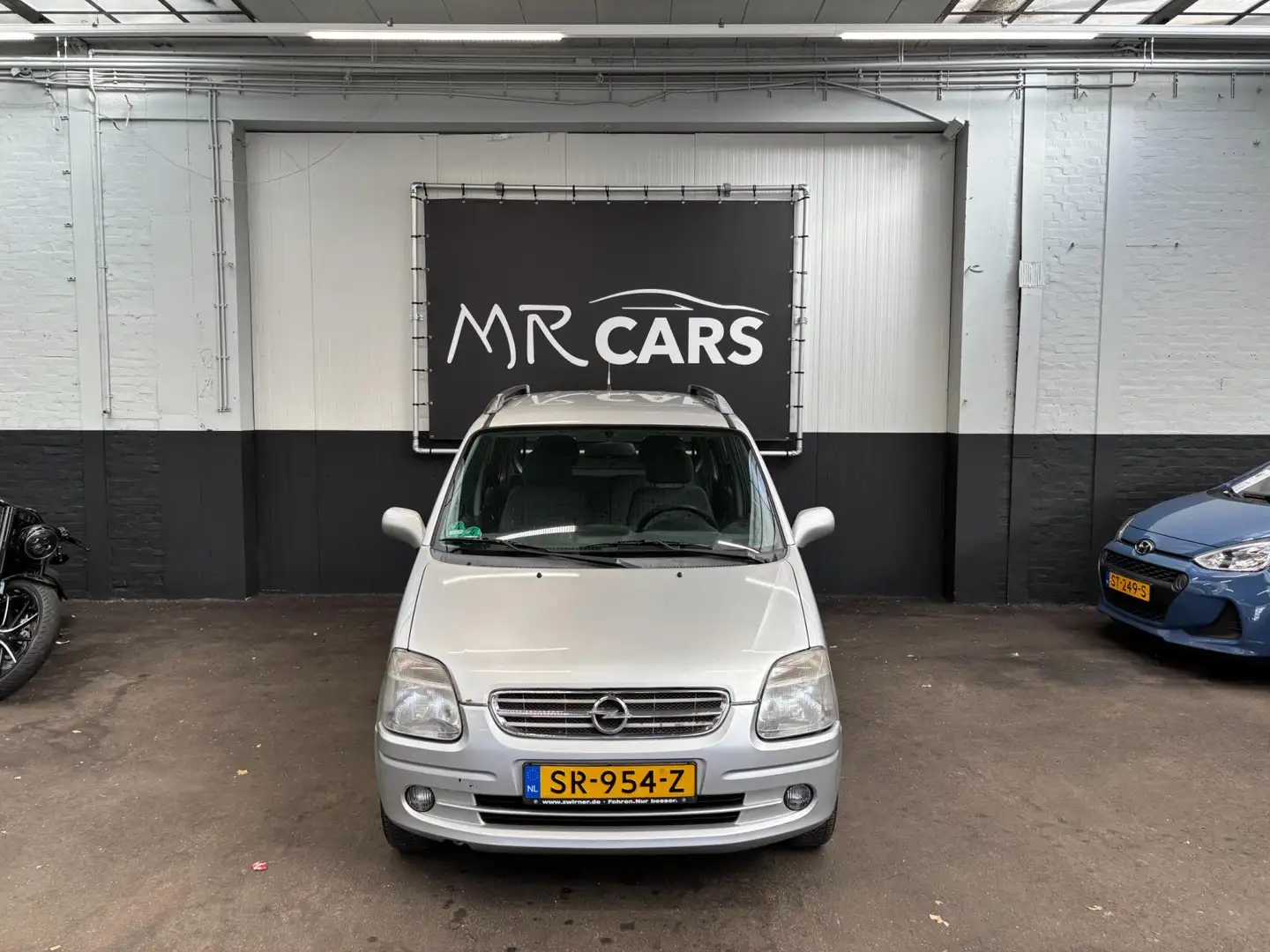 Opel Agila 1.2-16V Comfort AIRCO Grijs - 1