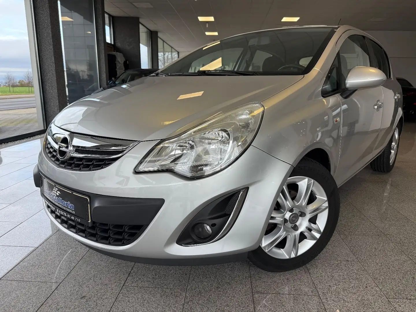 Opel Corsa D Klima Tempomat Radio Silber - 1