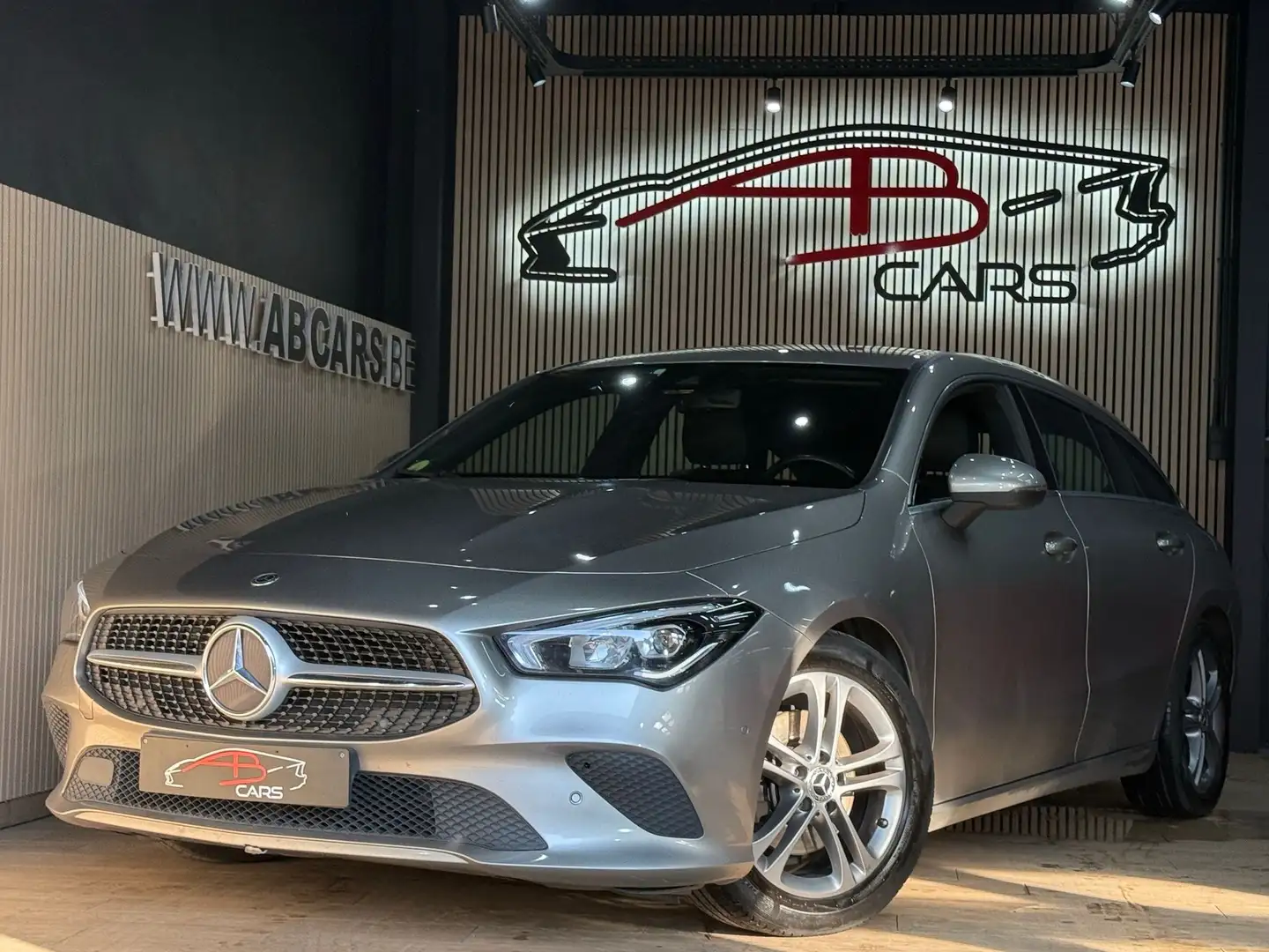 Mercedes-Benz CLA 180 d * GARANTIE 12 MOIS * GPS * Gris - 1