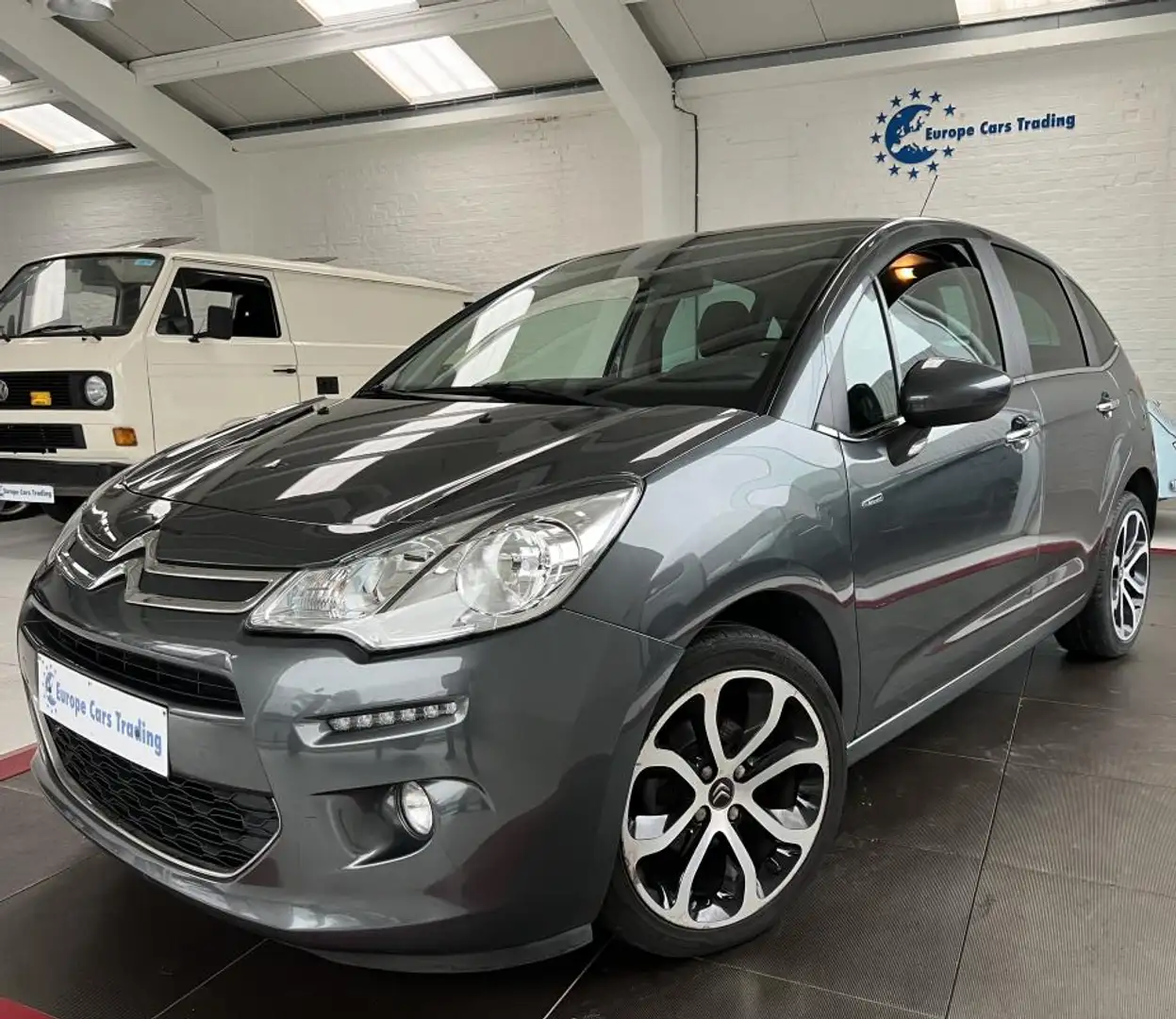 Citroen C3 EXCLUSIVE 82 CH VISIO DRIVE BOITE AUTO EAT6 GPS DISTRIB OK GAR 12M Gris - 1