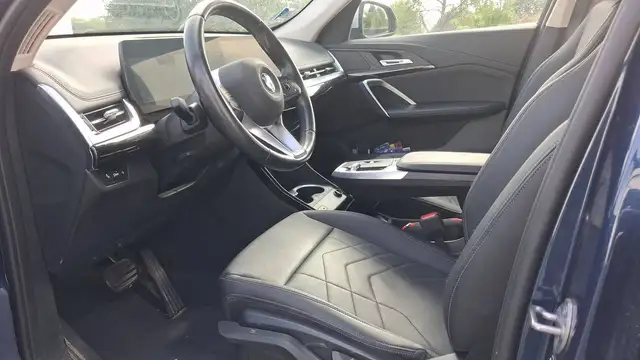 BMW X1 view 8