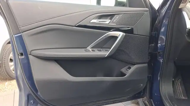 BMW X1 view 7