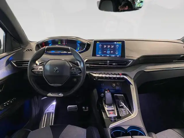 Peugeot 3008 view 6