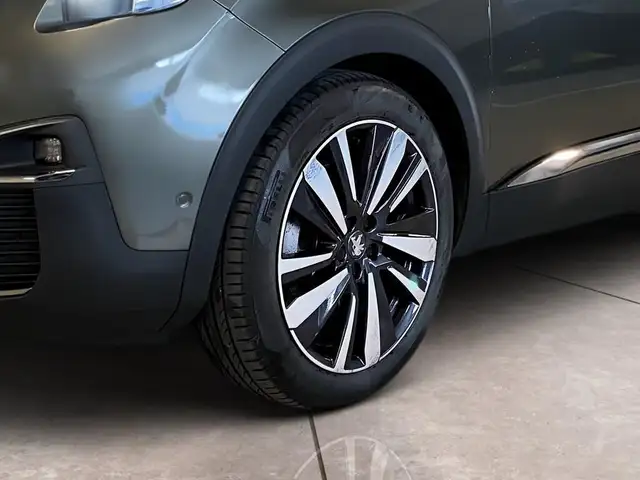 Peugeot 3008 view 15