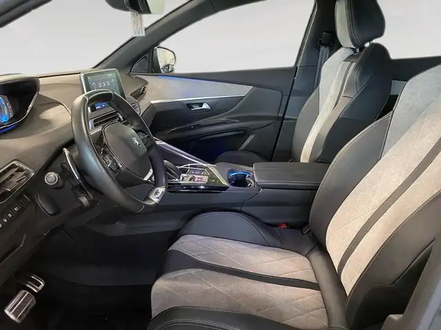 Peugeot 3008 view 7