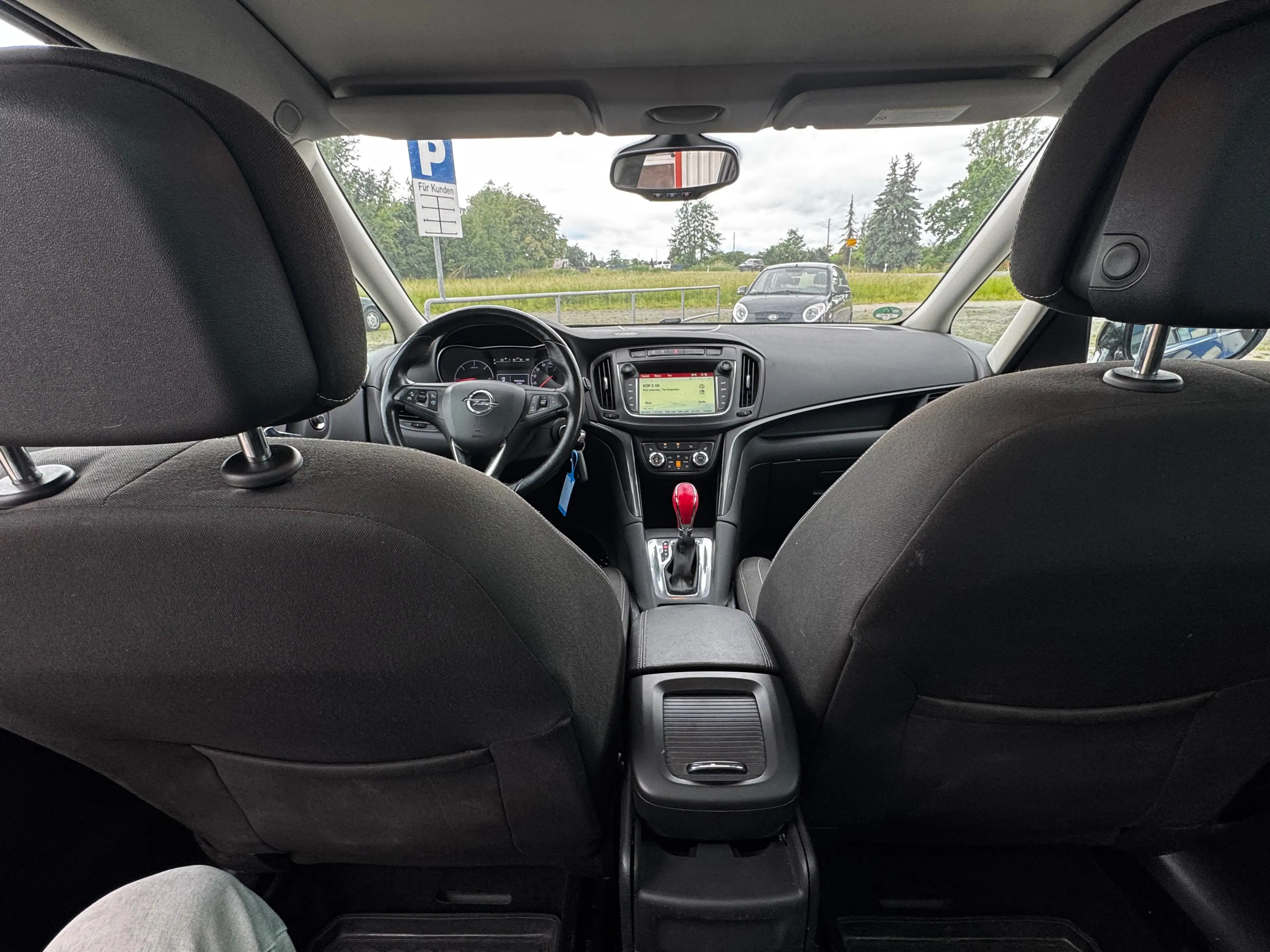 Opel Zafira Tourer Business Innovation — photo 8