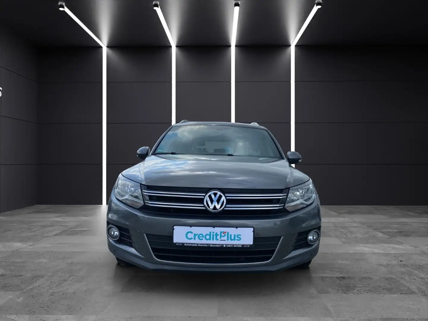 Volkswagen Tiguan Lounge Sport & Style BMT Grau - 1