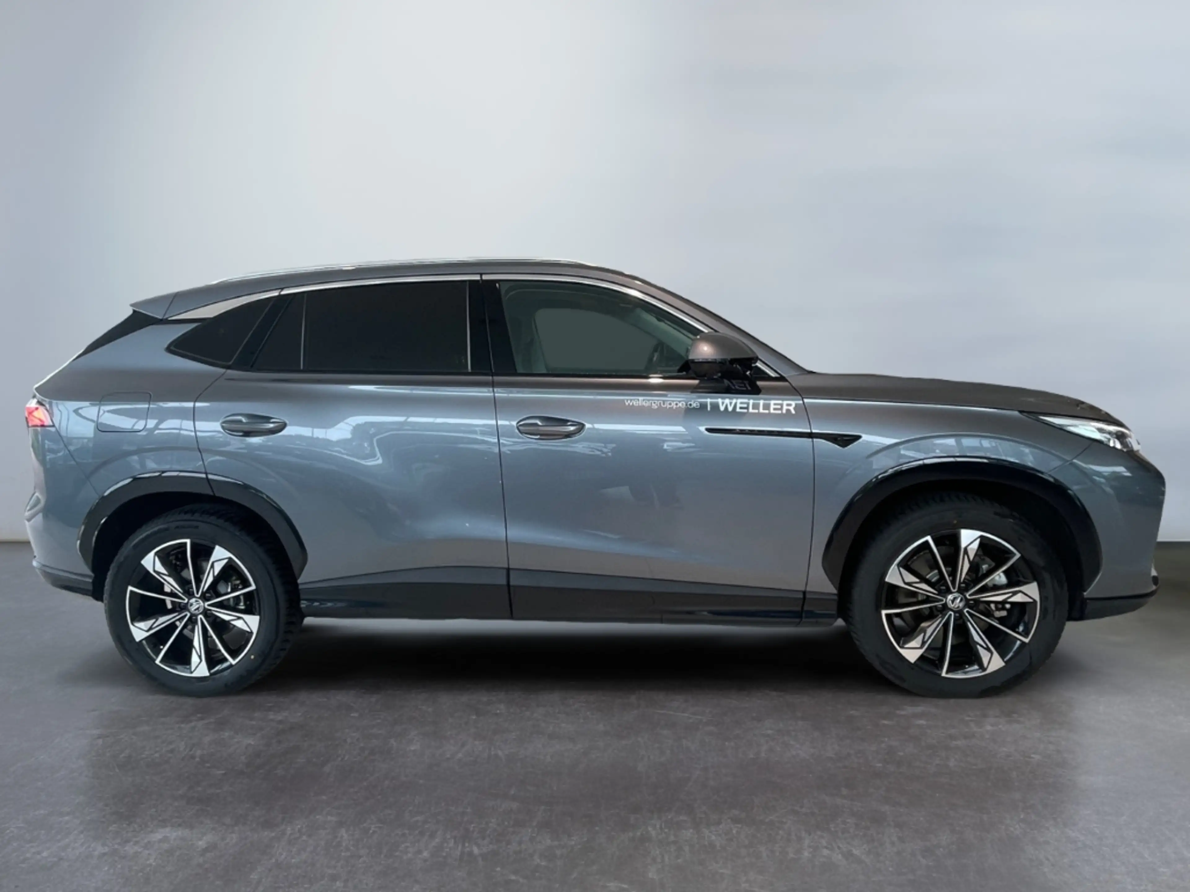 MG HS 1.5 Hybrid+ 165 kW Luxury Hybrid EU6e *ACC*360°*PD — photo 9