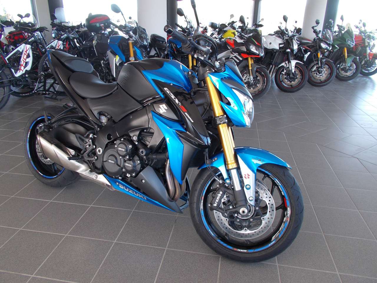 Suzuki GSX-S 1000 ABS