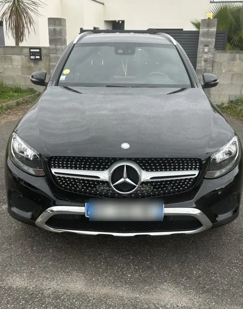 Mercedes-Benz GLC 220 - 1