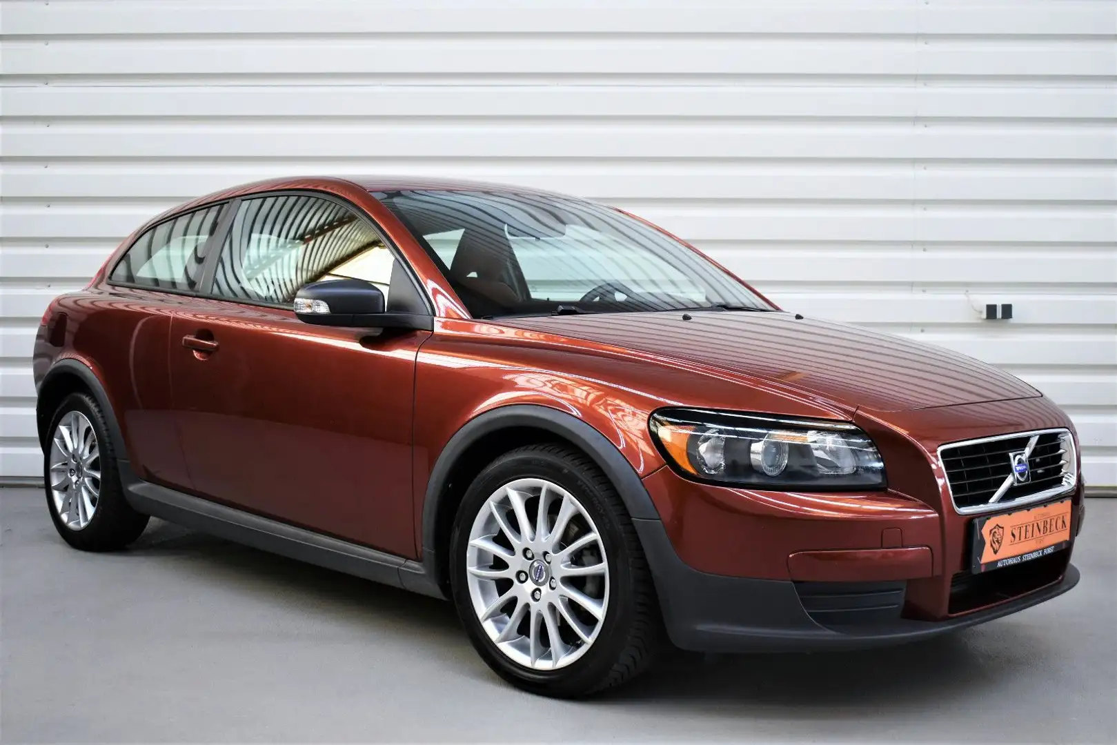 Volvo C30 1.6 Edition+Klimaautom.+Allwetter+ALU Rouge - 1
