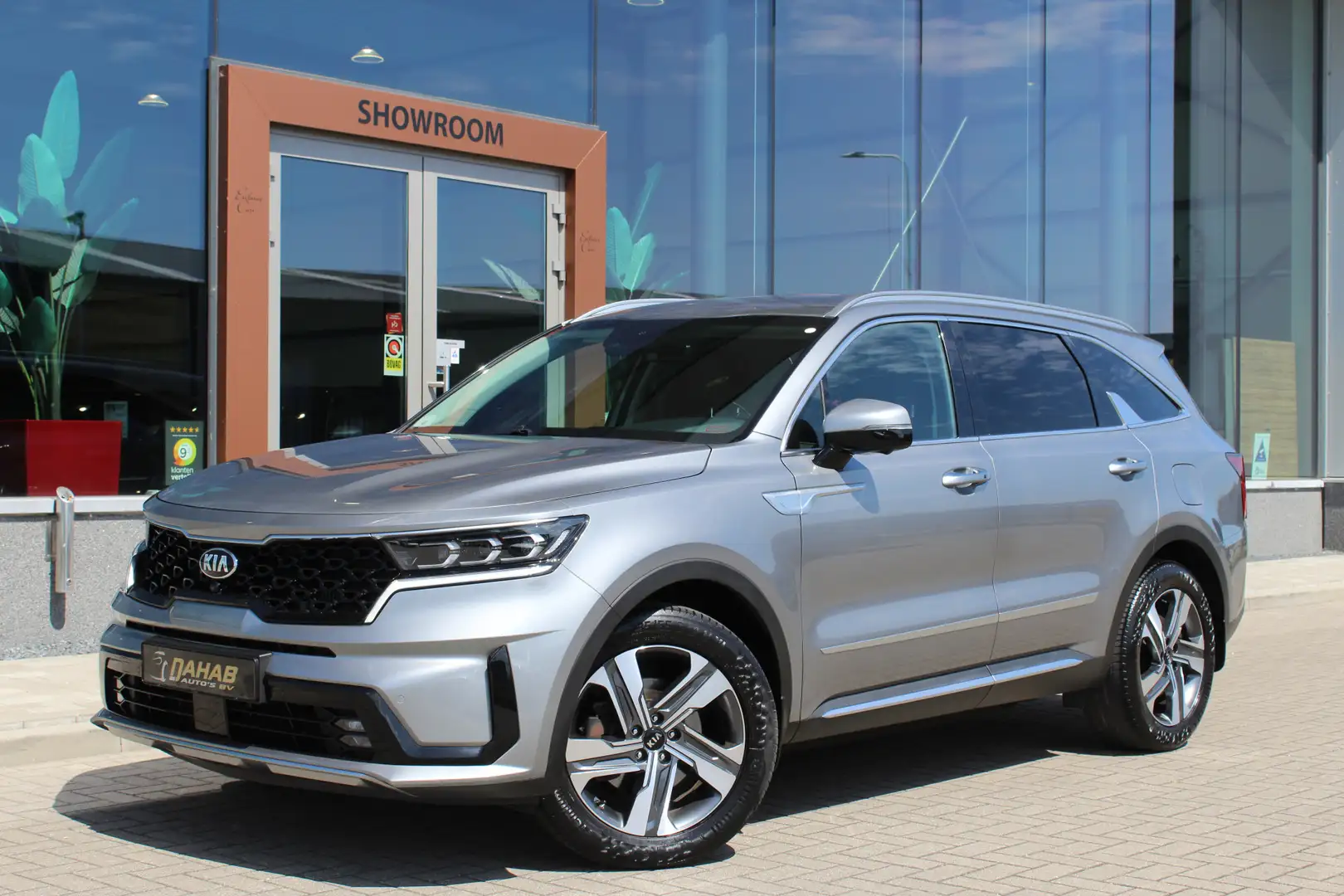 Kia Sorento 1.6 T-GDI Hybrid 2WD ExecutiveLine 5p. | Bose | 36 Grijs - 1