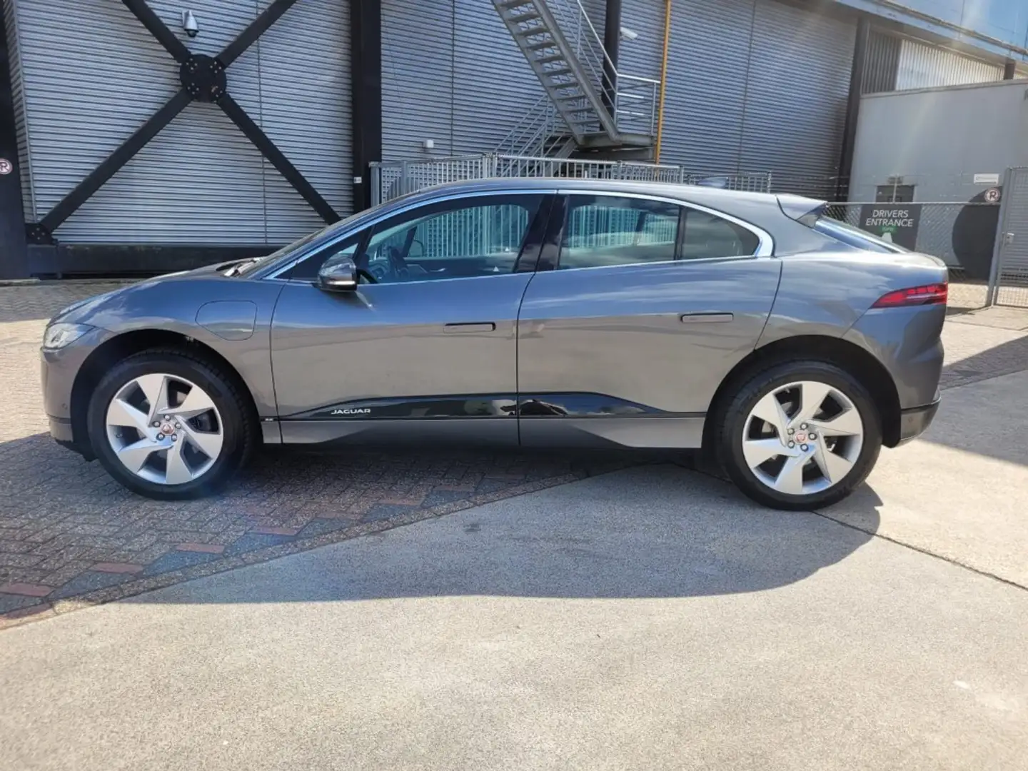 Jaguar I-Pace EV400 Business Edition SE 90 kWh Gri - 2
