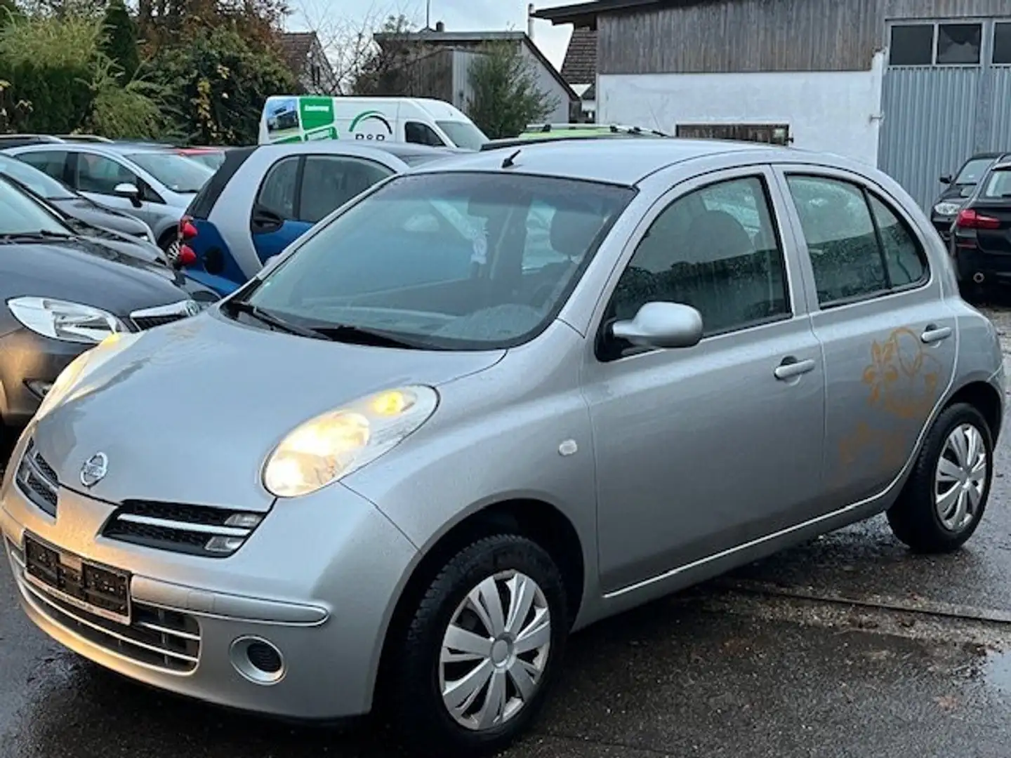 Nissan Micra City NEUE TÜV Gris - 2