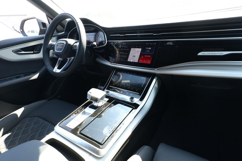 Audi Q8 S line 2xS AssistenzP+ 22Z Laser Pano B&O Leder... — photo 9