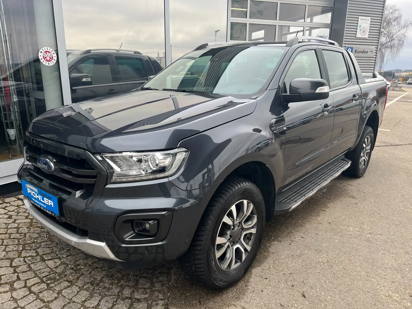 Ford Ranger Wildtrak Doppelkabine 4x4 Grau - 1