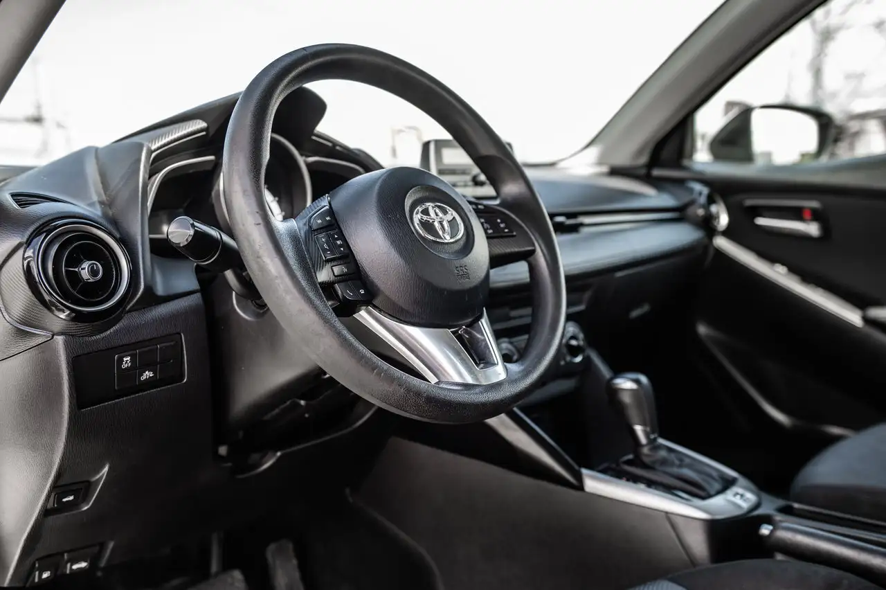 Toyota Yaris снимка Toyota Yaris