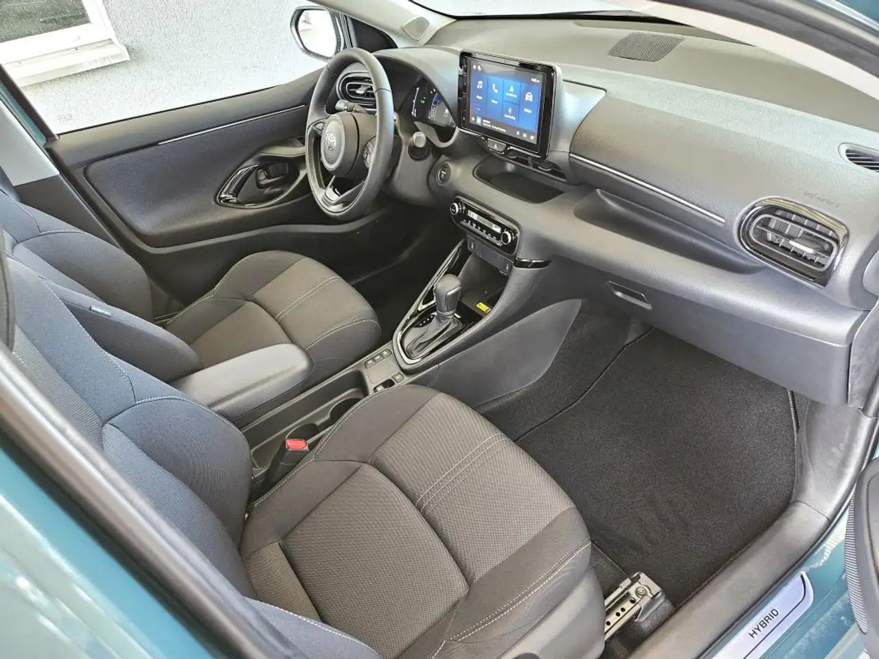 Toyota Yaris 2026 — фото 10