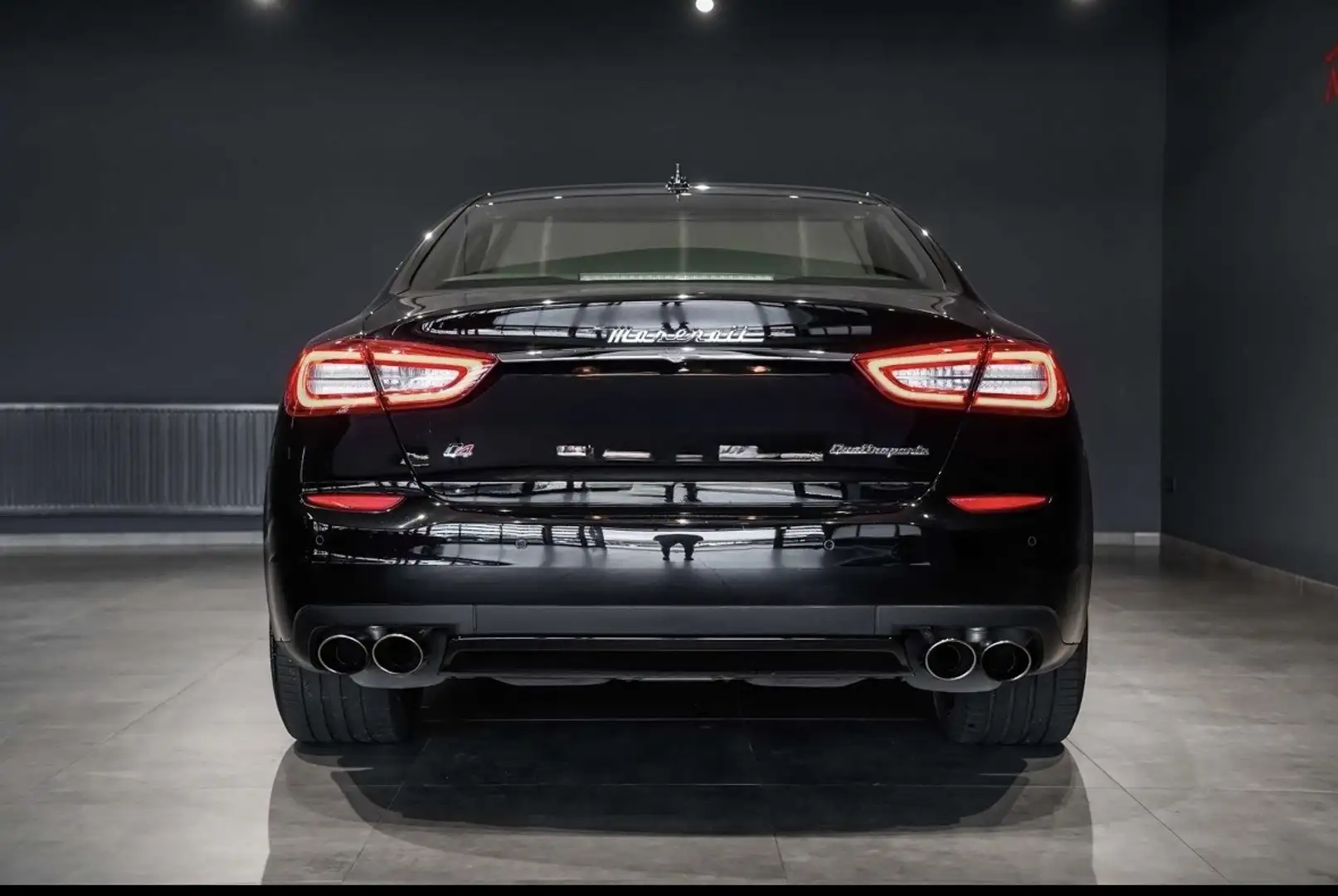 Maserati Quattroporte Automatic Schwarz - 2