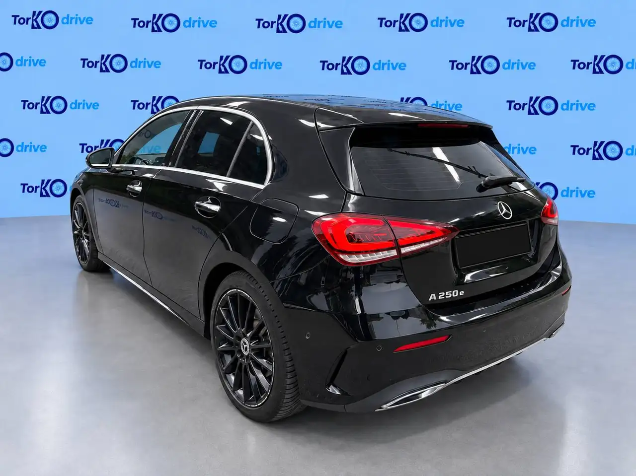 2021 Mercedes-Benz A 250 Classe A - W177 2018 e phev (eq-power) Premium auto, photograph 3