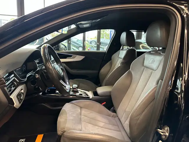 Audi A4 view 10