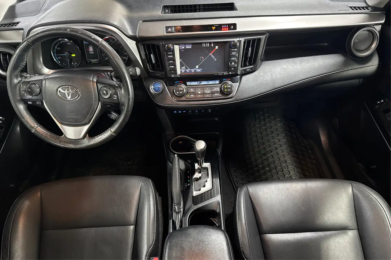 Toyota RAV 4 снимка Toyota RAV 4