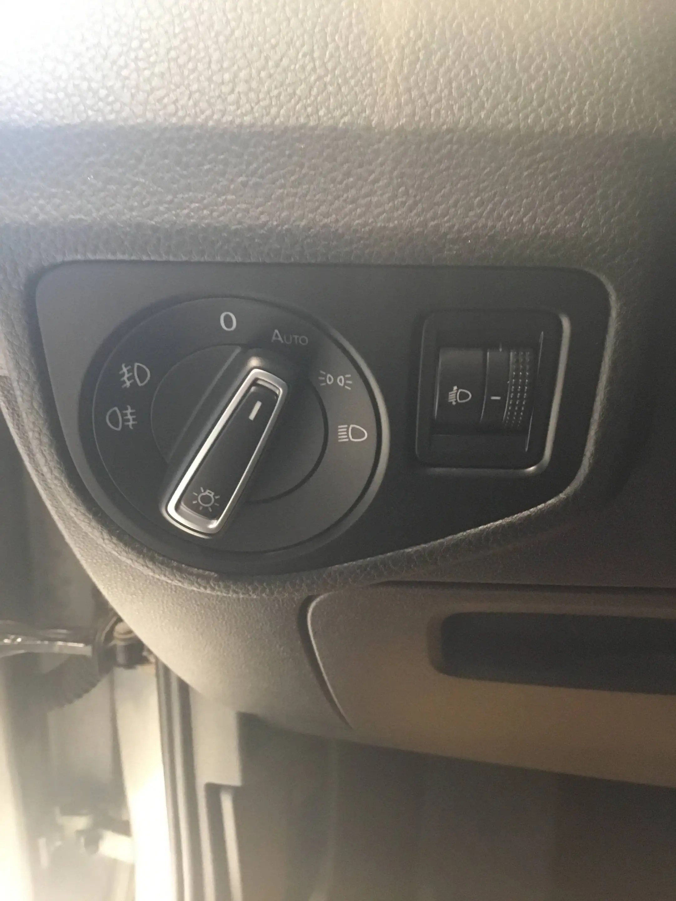 Volkswagen Golf Sportsvan 1,6 Highline TDI DSG — photo 13