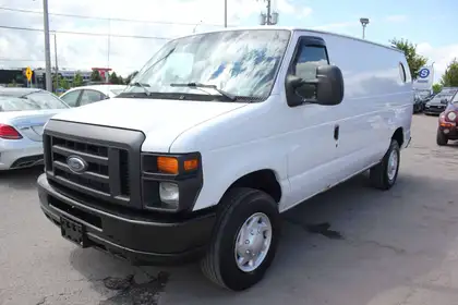 White 2012 Ford E-Series Van Rear-Wheel Drive Automatic