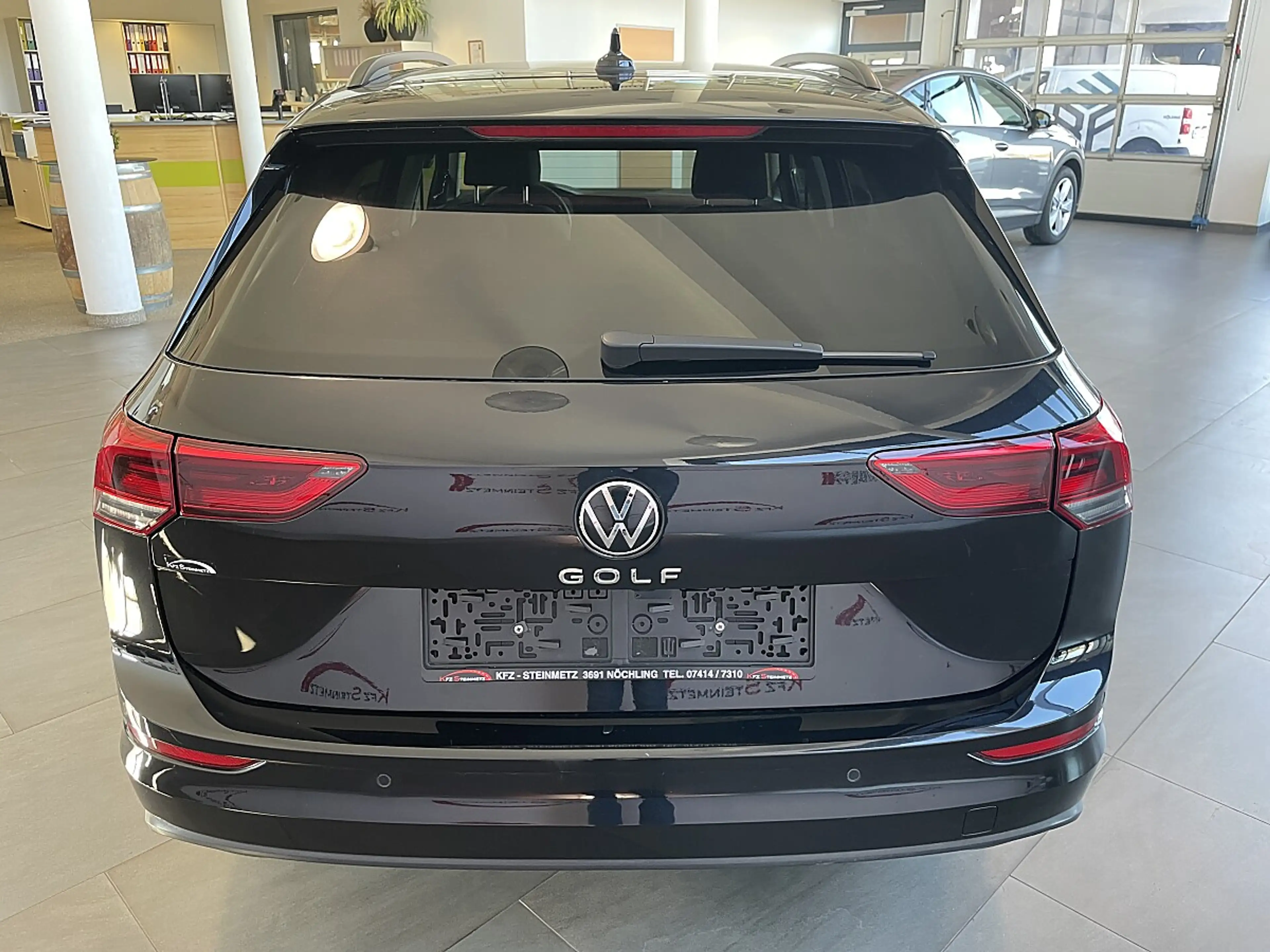 Volkswagen Golf Variant 2,0 TDI Life DSG — photo 8