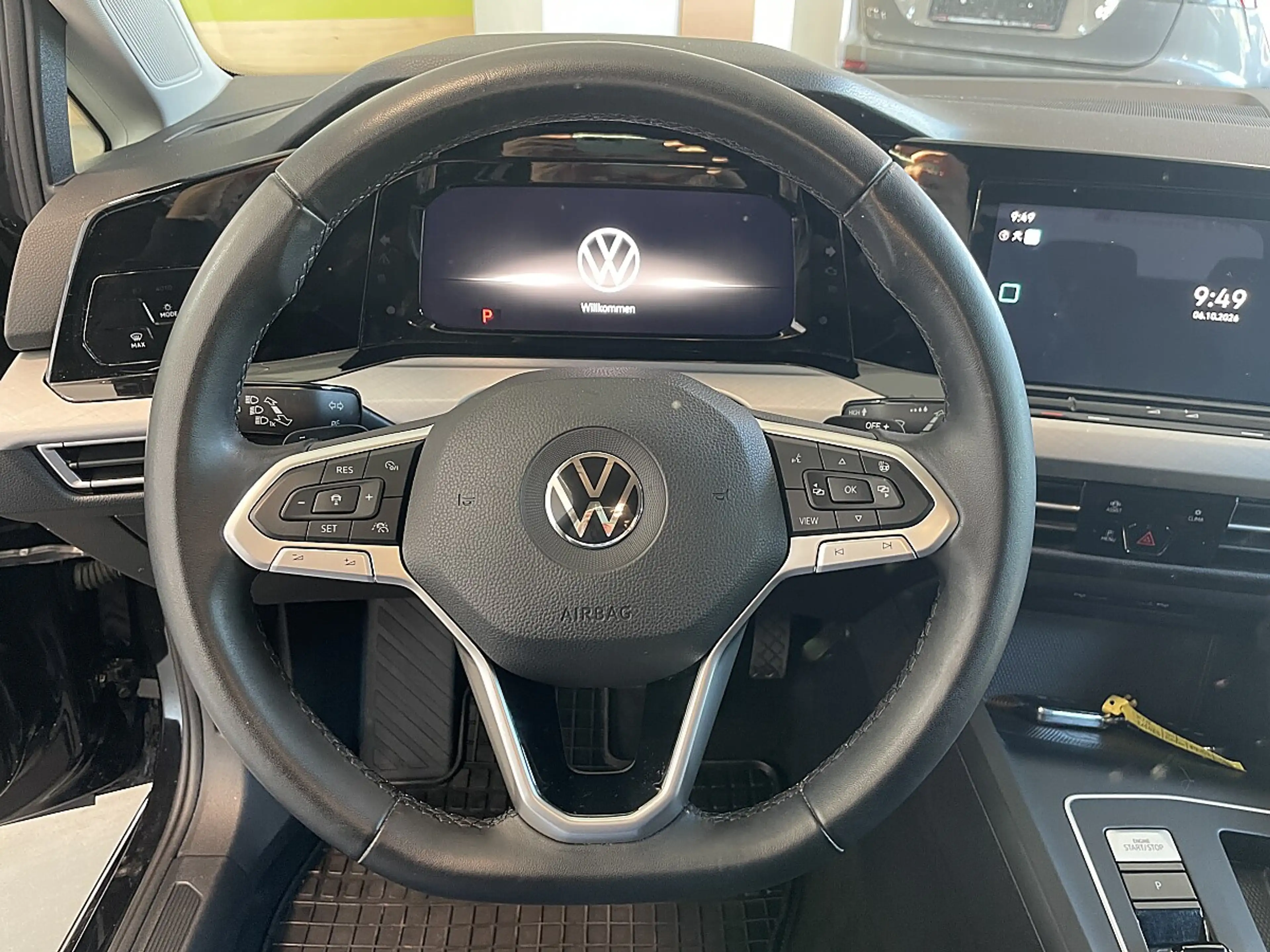 Volkswagen Golf Variant 2,0 TDI Life DSG — photo 12