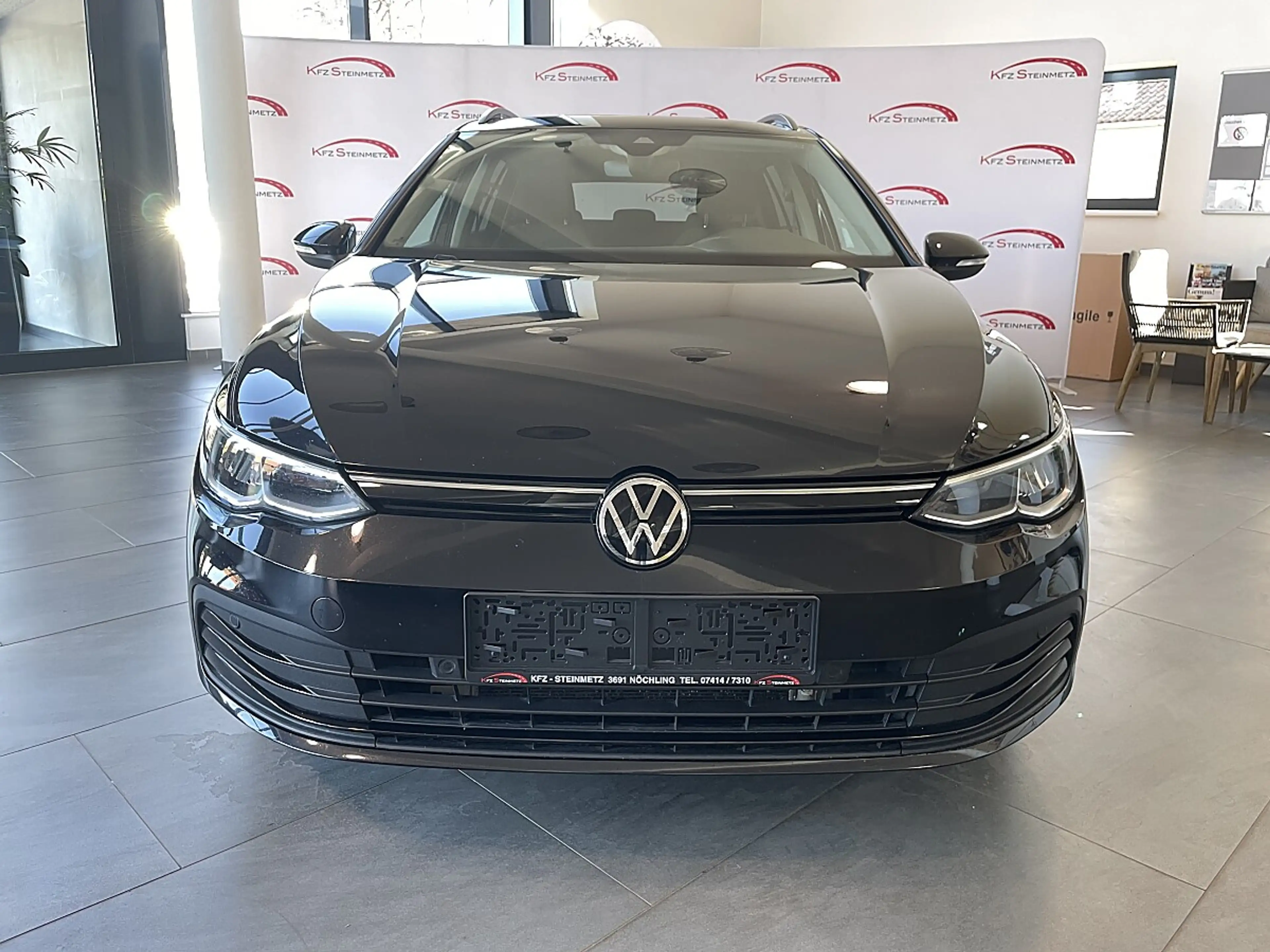 Volkswagen Golf Variant 2,0 TDI Life DSG — photo 2