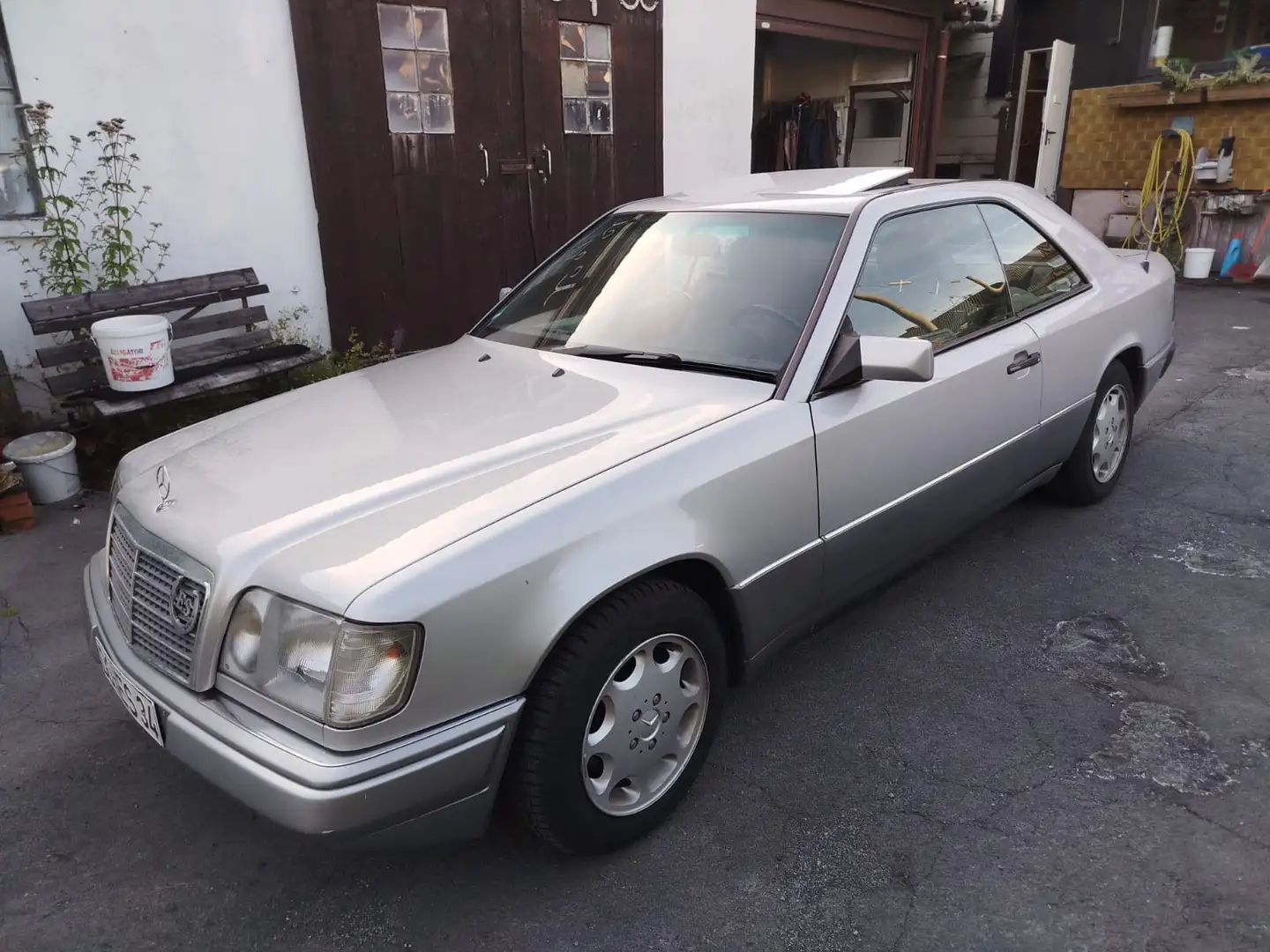 Mercedes-Benz CE 230 - 1