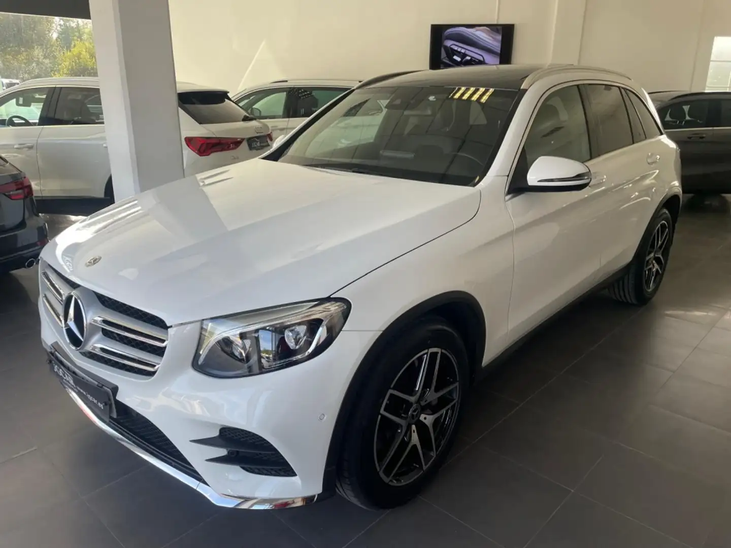 Mercedes-Benz GLC 220 220d 4Matic Aut. Weiß - 1