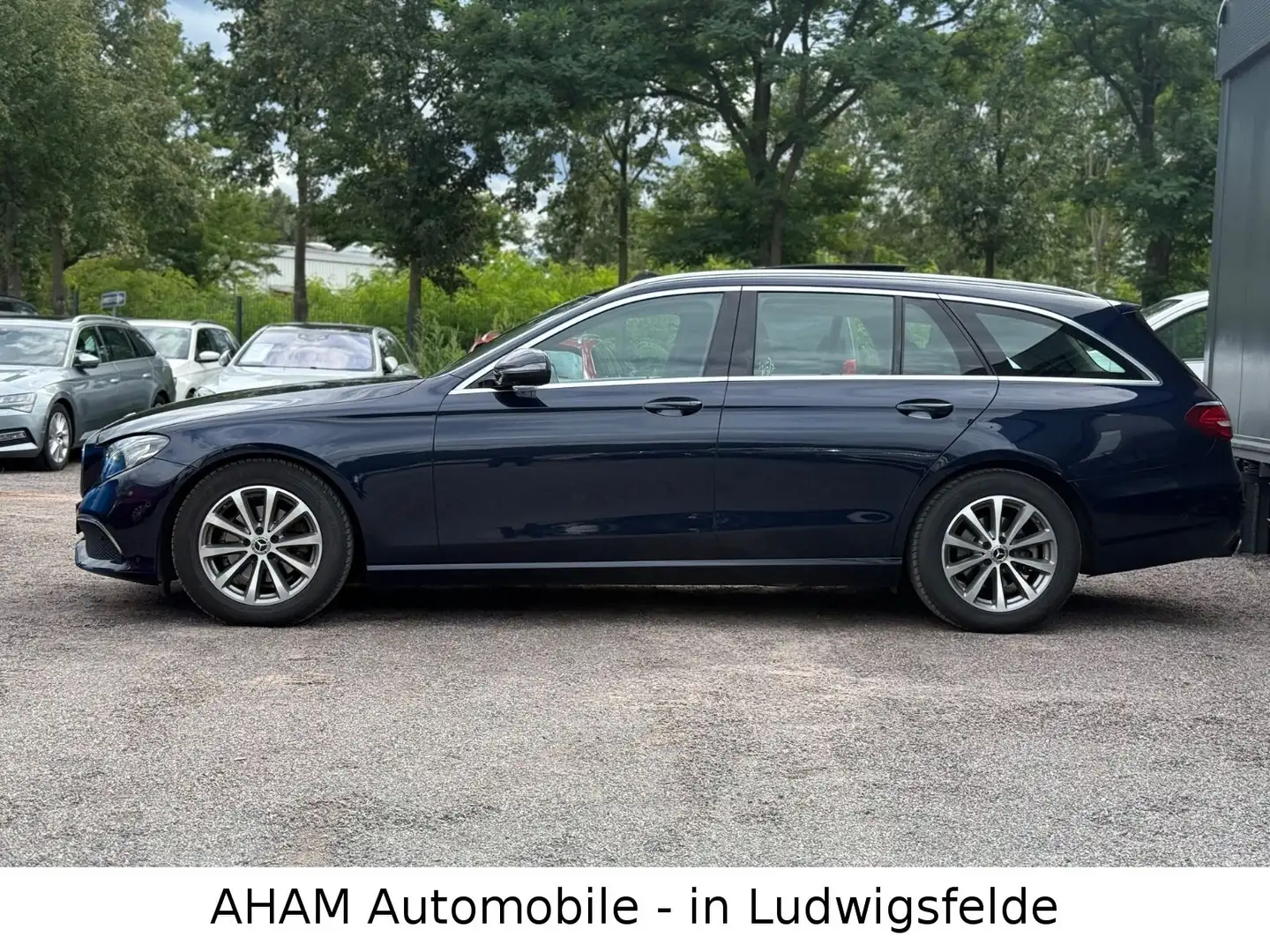 Mercedes-Benz E 220 d Avantgarde|PANO|WIDE|ACC|360°KAM|AMBIENTE|LANE Blau - 2