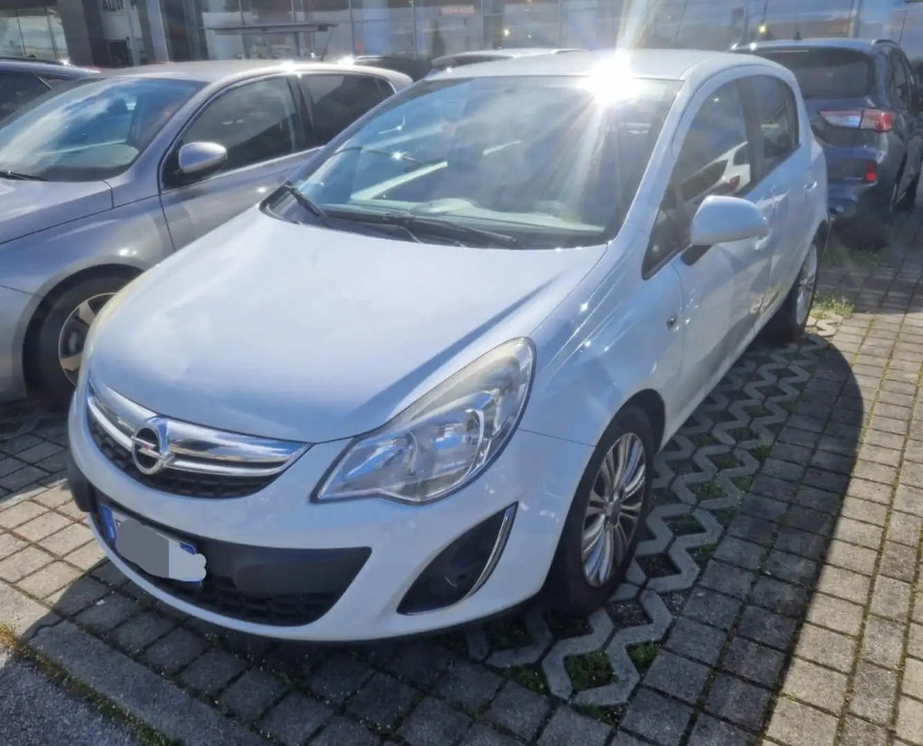 Opel Corsa 1.2 85CV 5 porte GPL-TECH One Bianco - 1