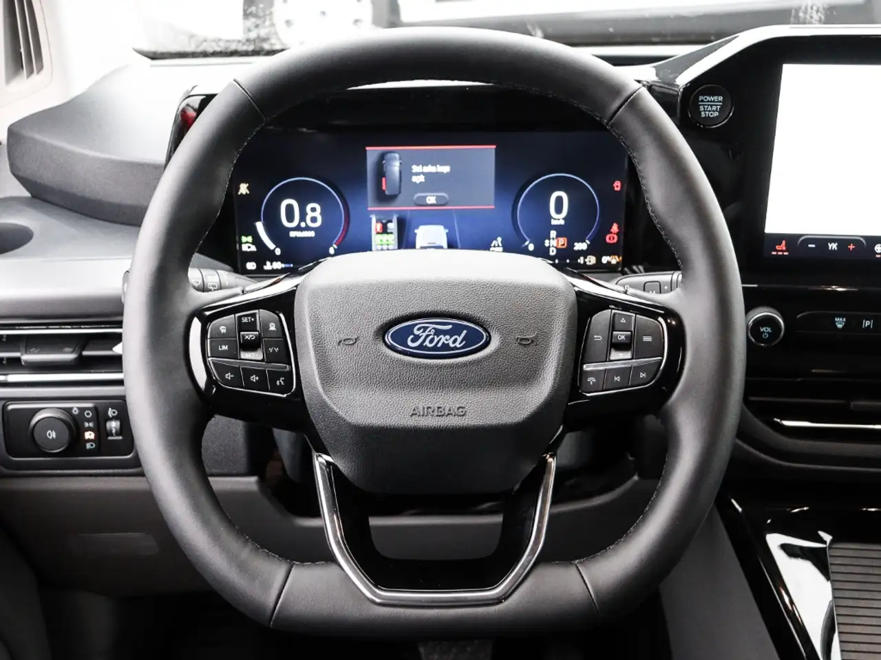 Ford Tourneo Custom Titanium L1 170PS Auto. B&O Techno 5 2x Schiebetür 5