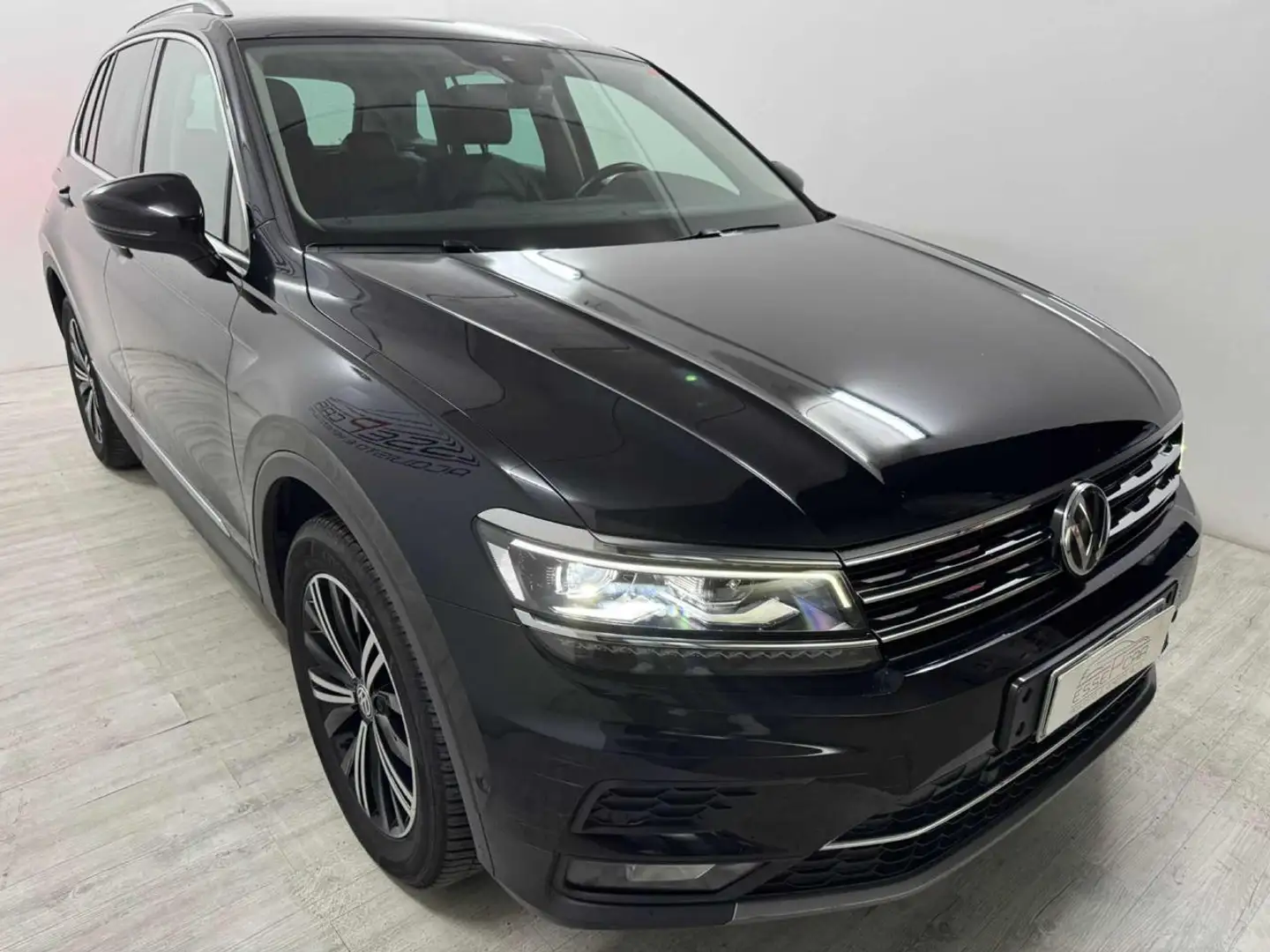Volkswagen Tiguan 2.0 TDI SCR Business DSG 4x4 Nero - 2