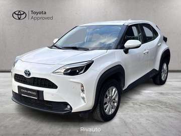 Cross 1.5h Active fwd 116cv e-cvt