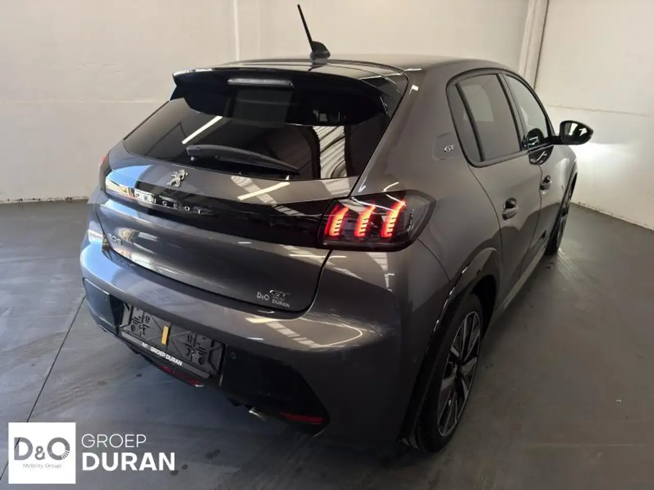Peugeot 208 II & e- GT Line, миниатюра 4