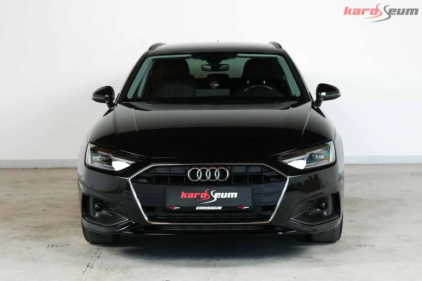 Audi A4 35 TFSI Avant | WENIG KM | Business Paket Schwarz - 2
