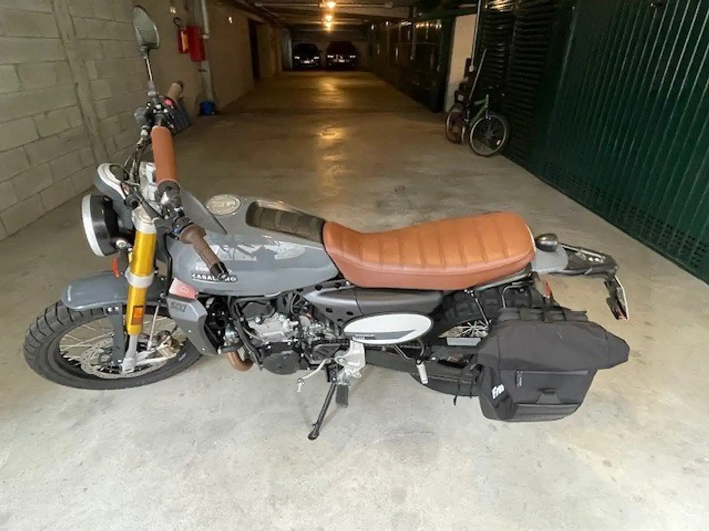 Fantic Caballero 500 Deluxe Gri - 1