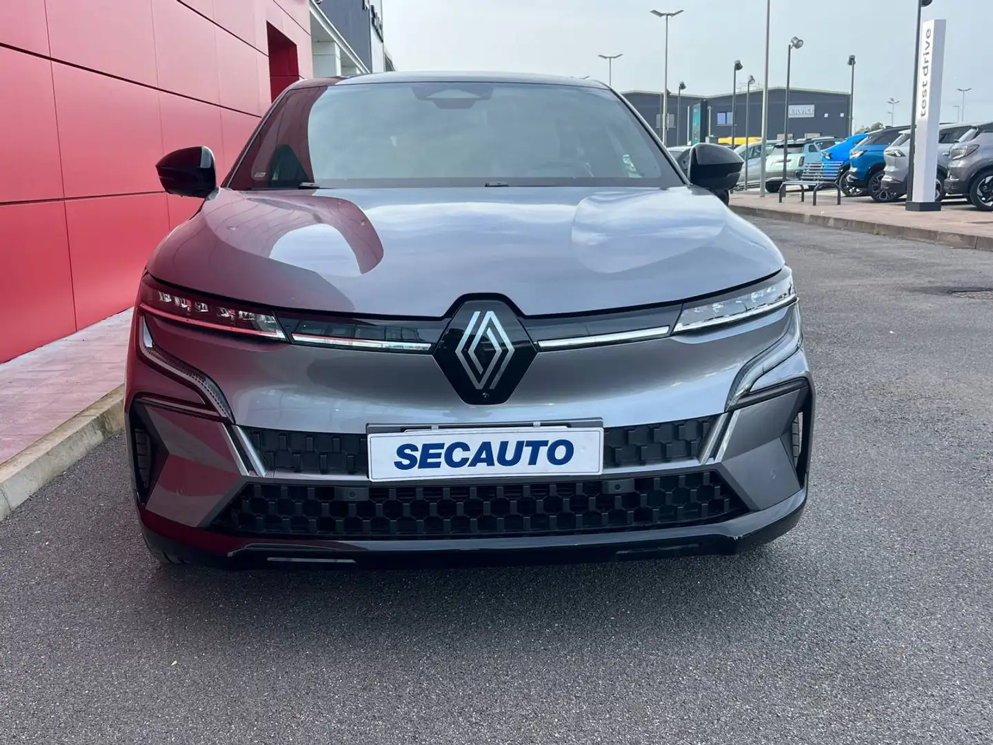 Renault Megane E-Tech Electric Techno EV60 AC22 - 1