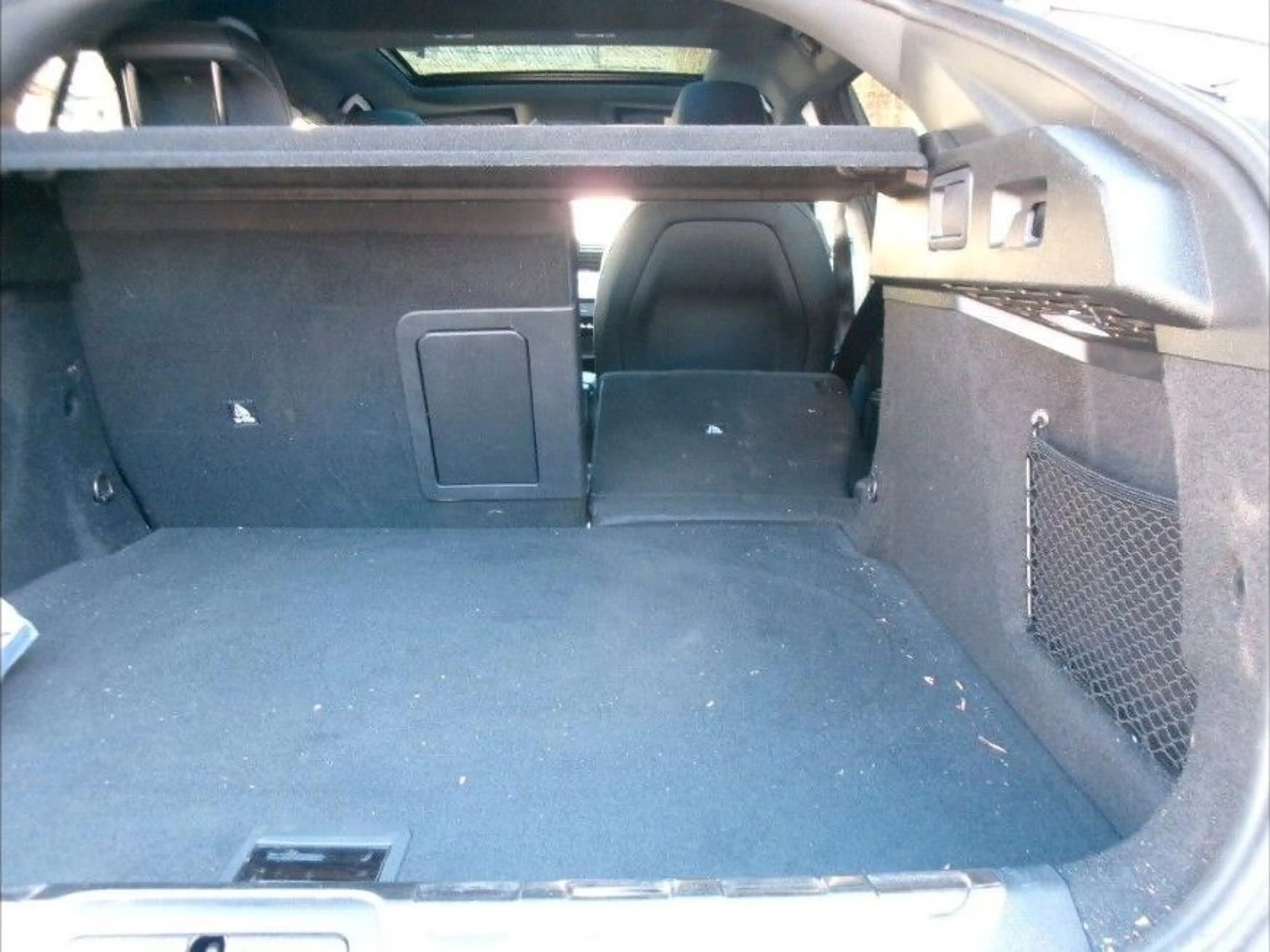 Peugeot 408 GT Hybrid 225*PANO*AHZV*Winterpaket* — photo 14
