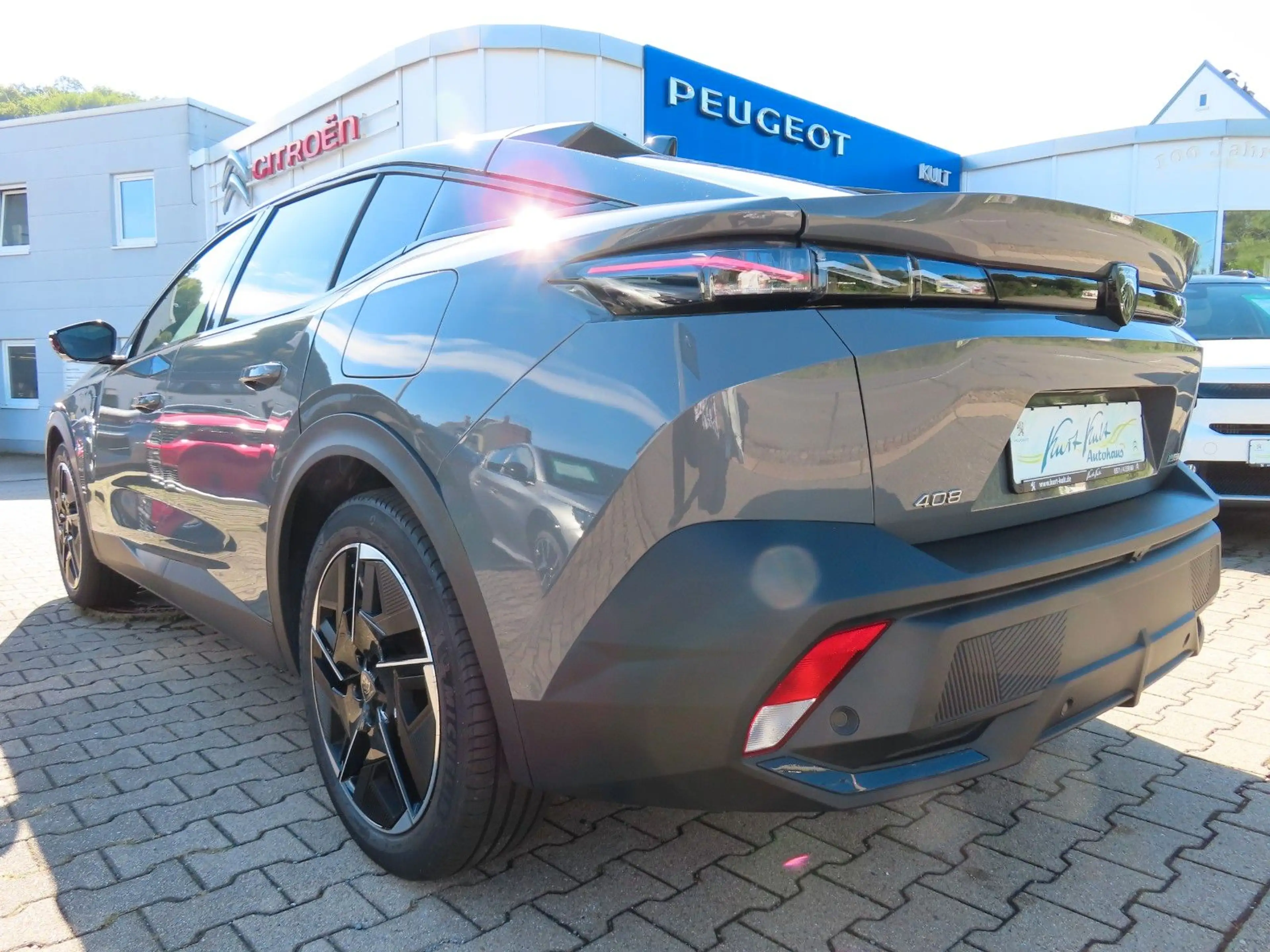Peugeot 408 GT Hybrid 225*PANO*AHZV*Winterpaket* — photo 5