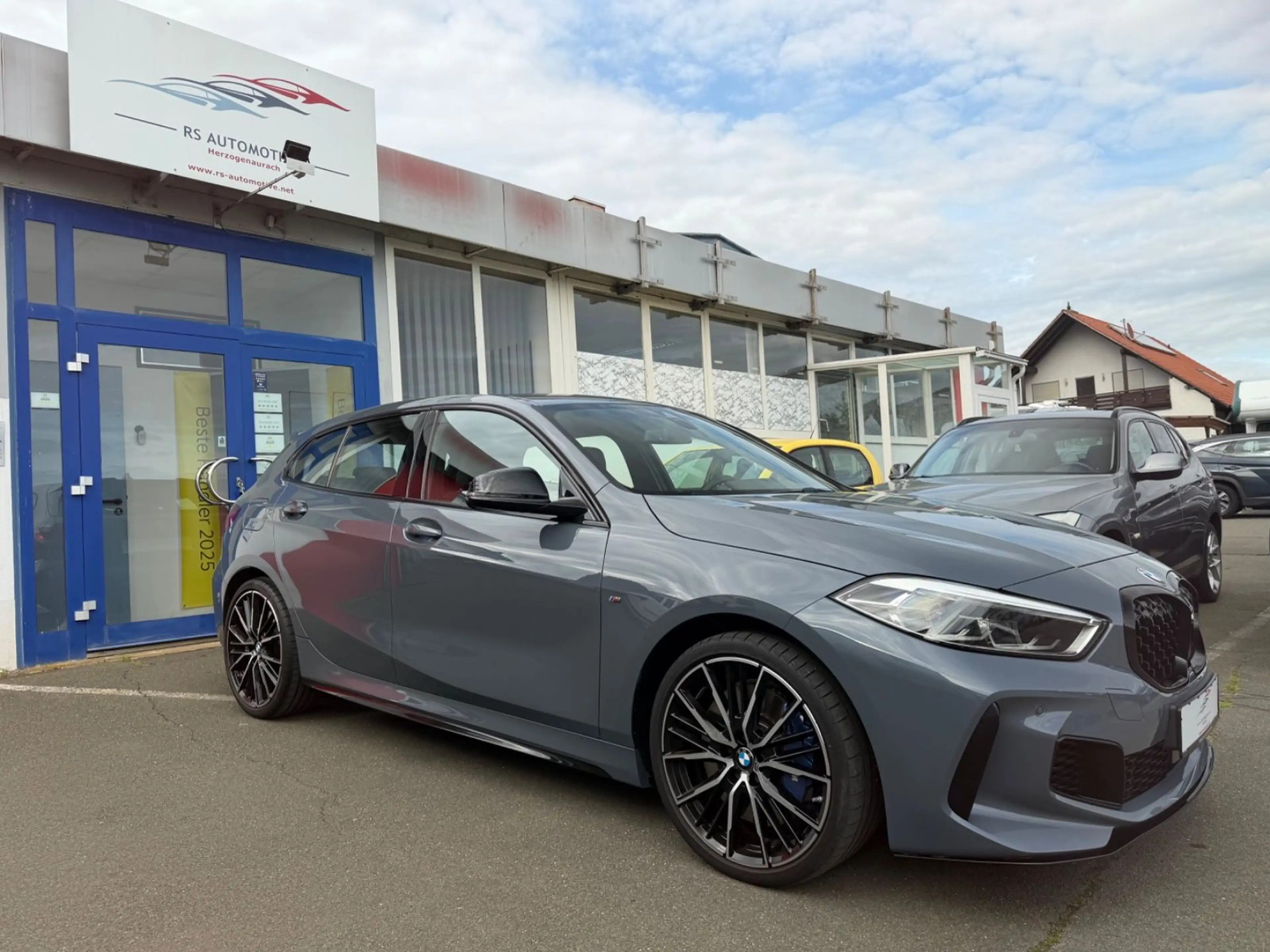 BMW 135 i xDrive Perormance M Aut.*Individual*VOLL* — photo 2