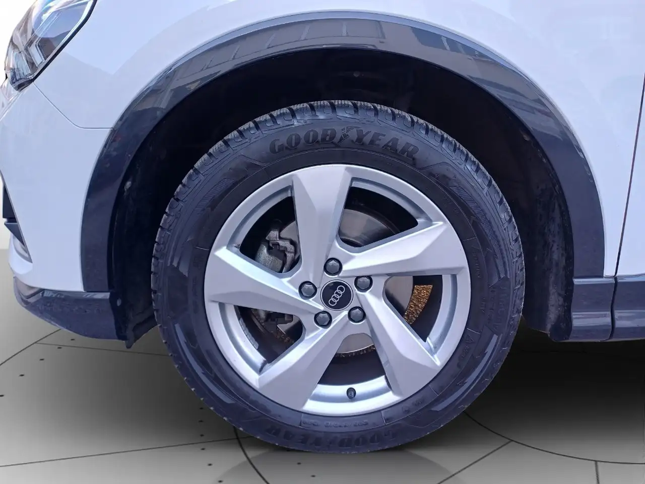 Audi Q3 35 2.0 tdi business advanced s-tronic 17