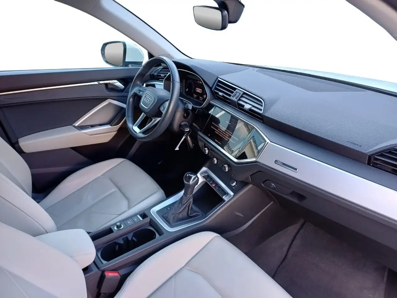 Audi Q3 35 2.0 tdi business advanced s-tronic 9