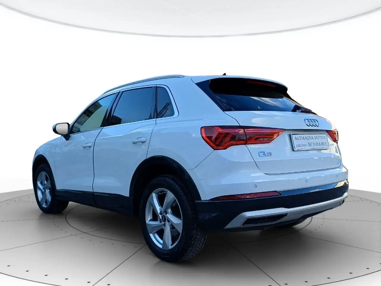 Audi Q3 35 2.0 tdi business advanced s-tronic 7