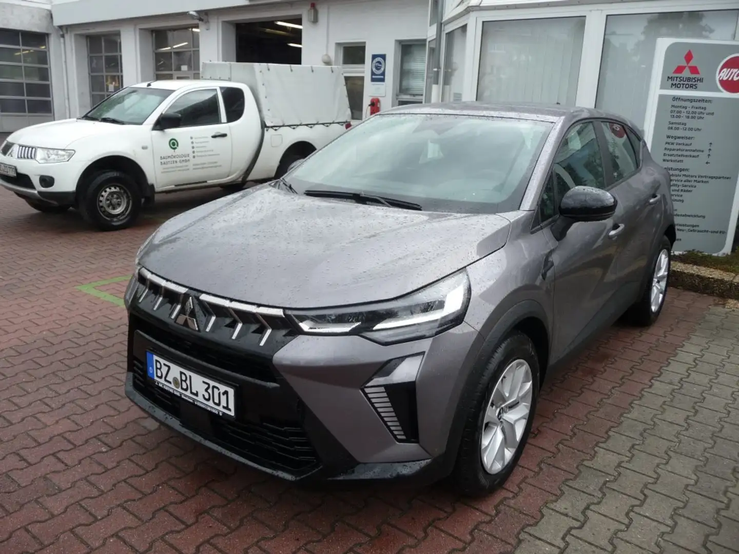 Mitsubishi ASX 1.0T 6-Gang Vorführwagen incl. M+S Grau - 2